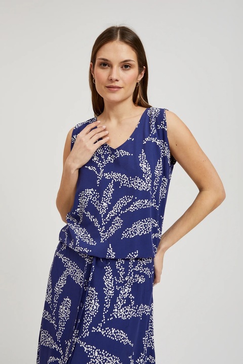 Camiseta albastra, Albastru