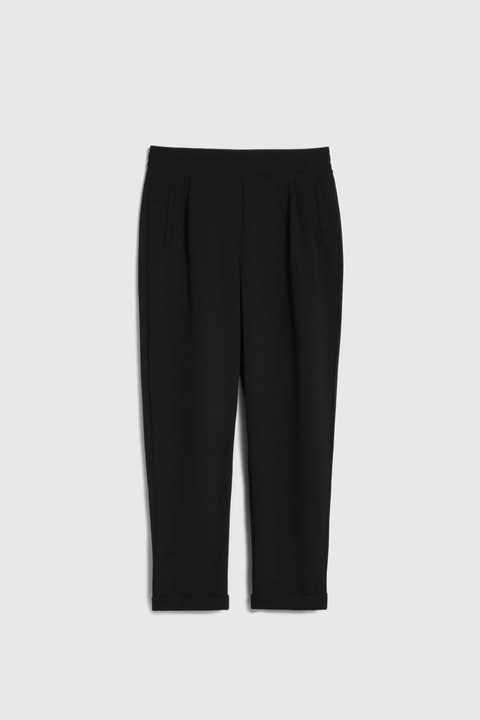 Pantaloni negri cu picioare drepte, Negru