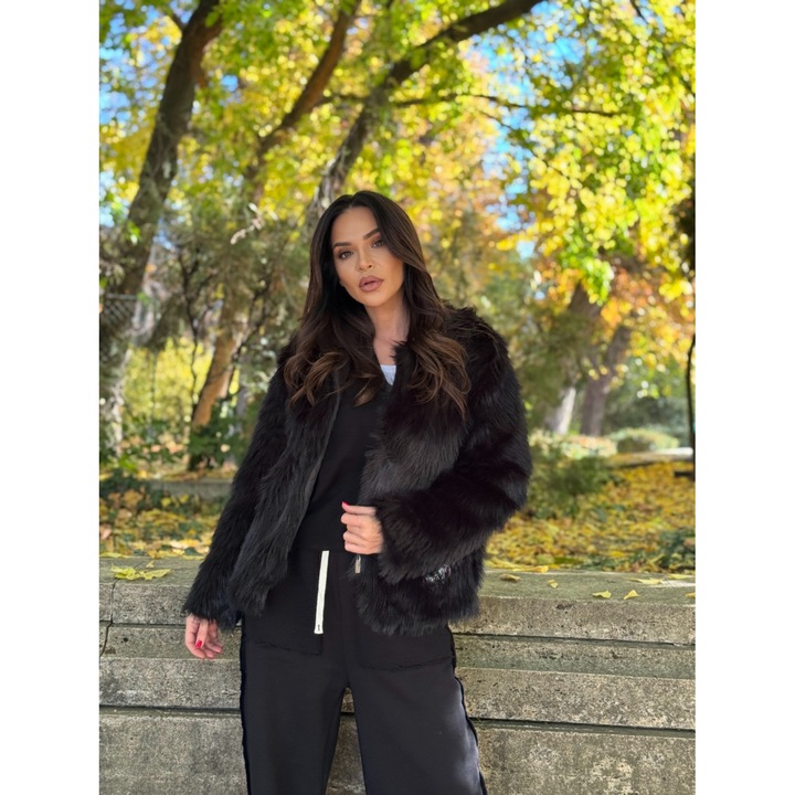 Дамска черна кожена яка, J 9922n