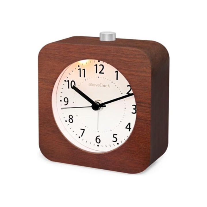 Analóg dekoratív faóra, fény- és szundi funkcióval, elemmel működő, sötét fa