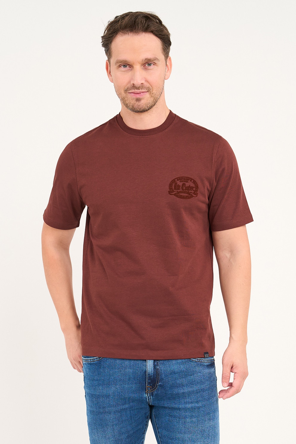 Lee Cooper, Tricou cu decolteu la baza gatului si logo, Maro cognac, M