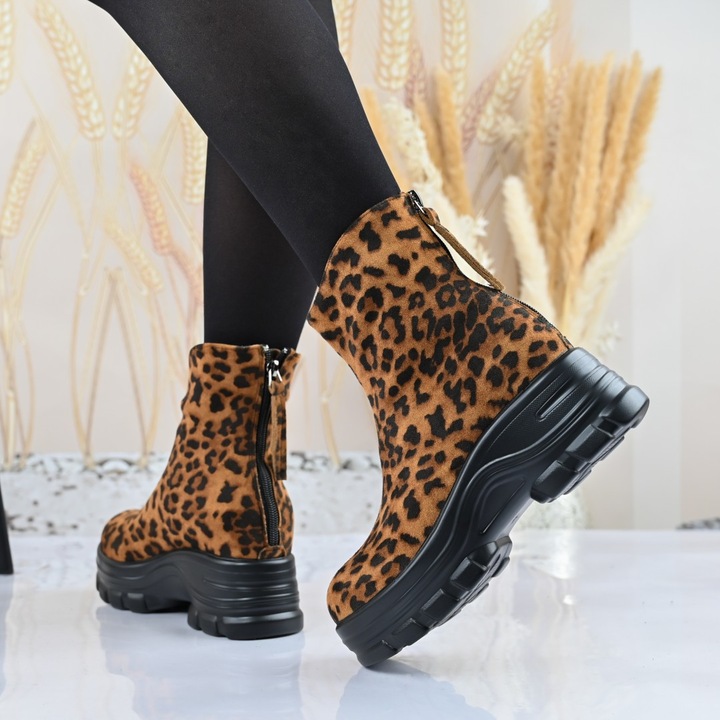 Ghete de dama, Din piele ecologica cu interior imblanit, GD1119, Leopard 40