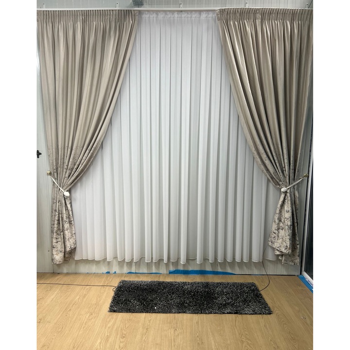 Nizza nyomtatott bársonyfüggöny szett, bézs, széles, 10 cm-es függönybehúzóval, 2x200x250 cm