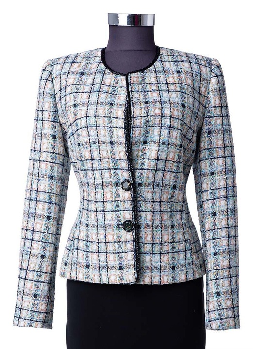 Sacou cambrat alb-verzui cu accente negre si fire lucioase – eleganta versatila pentru birou si ocazii speciale, Alb/Verde menta