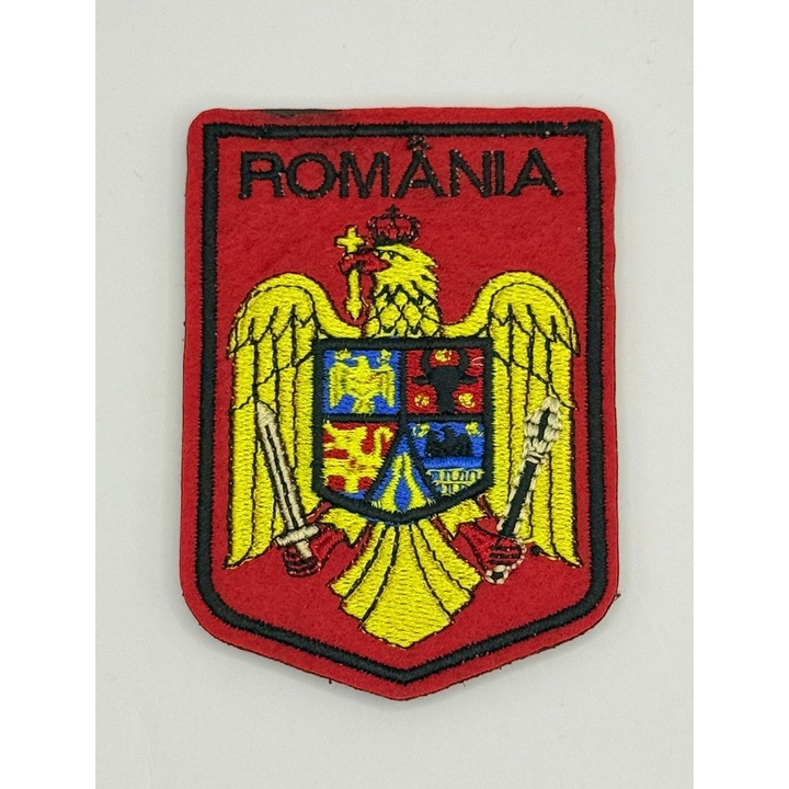 Patch brodat/ Emblema suvenir Romania - model Stema Romaniei, termoadesiv, aplicabil prin calcare