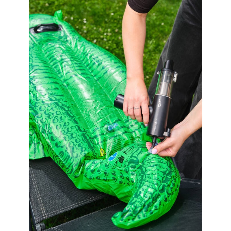 Aspirator de mână ETA Combi 0426 90000, motor BLDC 110 W, negru, acumulator Li-Ion 10.8 V, set accesorii inclus