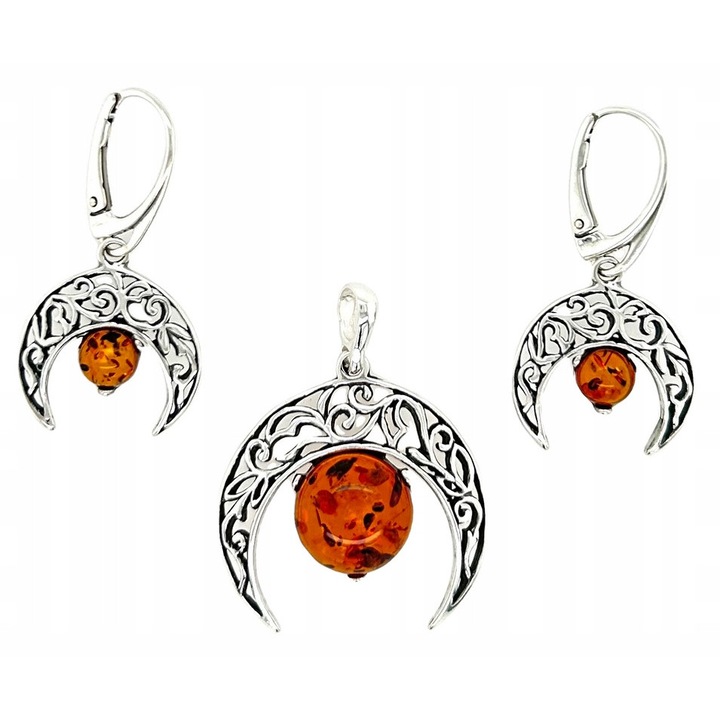 Ezüst ékszer szett borostyán fülbevalóval és medállal, 925-ös, borostyán színű, fülbevaló mérete 18.5x35cm, medál mérete 28x35.5cm