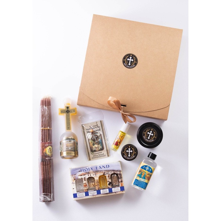 Set Dar de Binecuvântare din Țara Sfântă, 4 Elemente Sfinte, 33 Lumanari Sfinte 28cm, Mir 125ml, Apa 100ml, Tamaie 45g, Multicolor