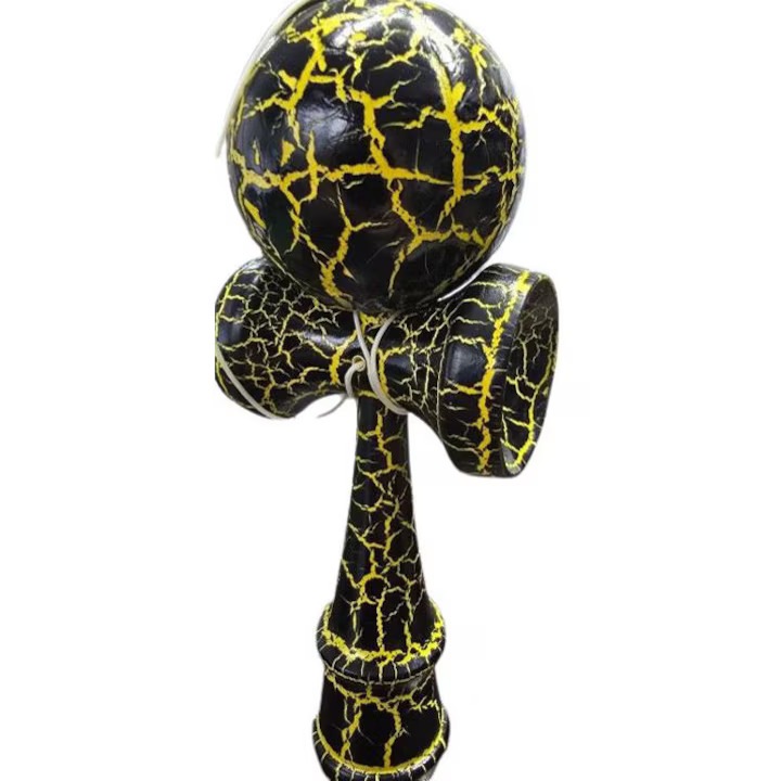 Kendama interactivă din lemn natural Yellow Thunder, galben-negru, 18 cm, design cu grip, pentru copii și adulți