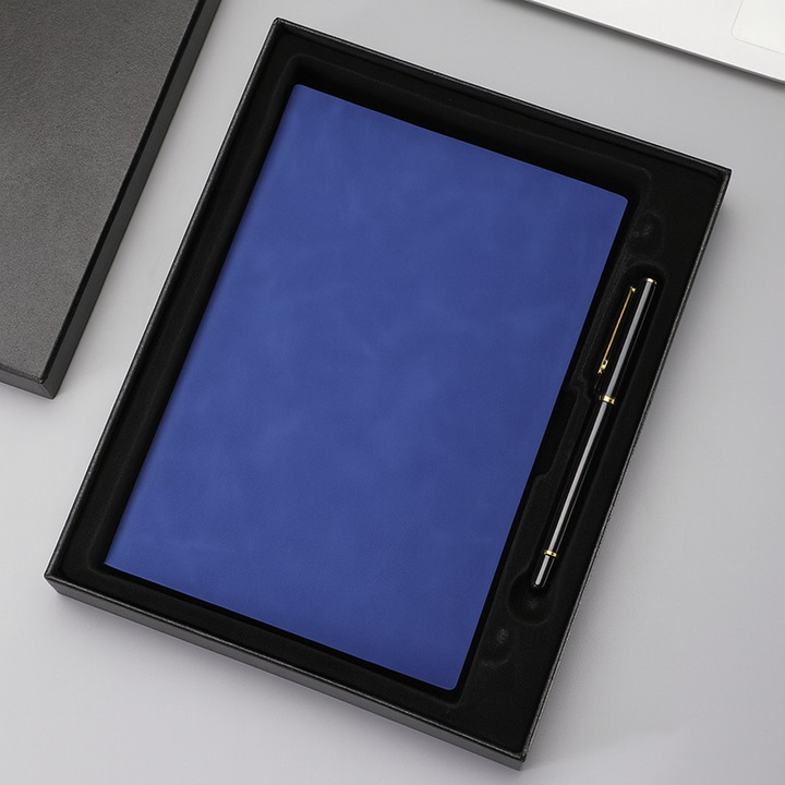 Elegáns, standard füzet, pasztell rózsaszín, vastag lapok, laposra nyitható