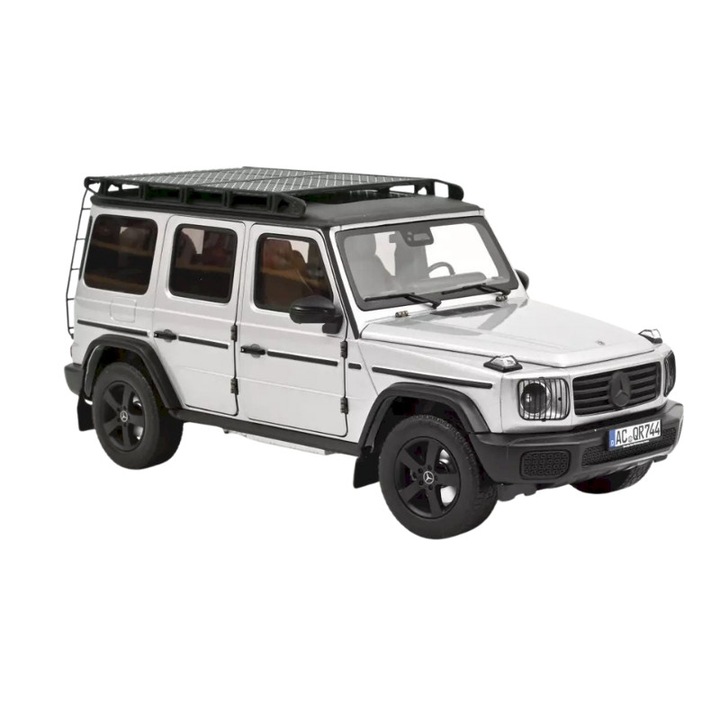 Mercedes-Benz G-osztály autómodell, 2024, Iridium ezüst, 1:18, Norev