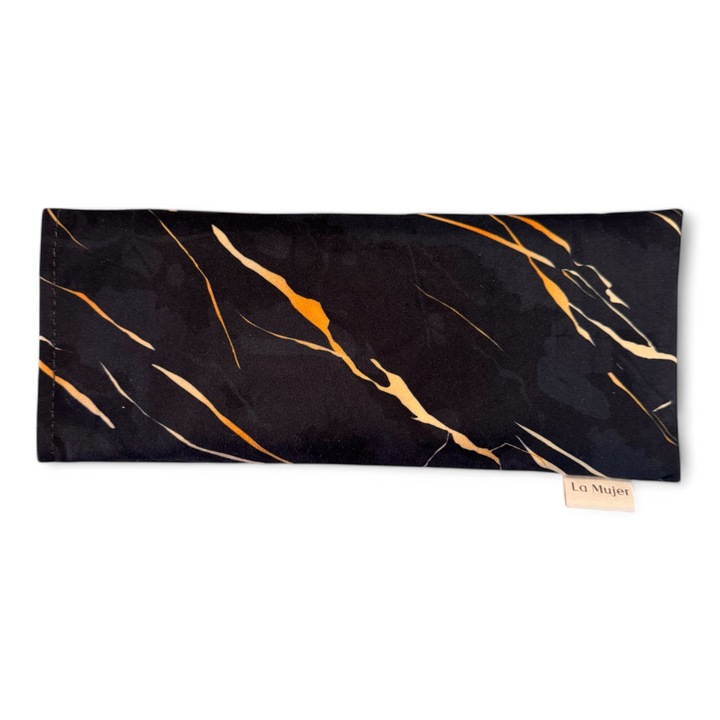 Perna de relaxare, la mujer, farmec de noapte, 25 cm x 10 cm, 170 g, umplutura: floare de lavanda 40%, seminte de in 60%, material exterior: 100% catifea, material interior: 100% bumbac