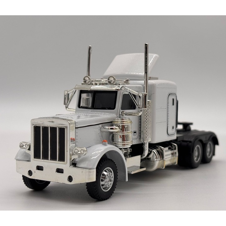 Automacheta TIR American, 16.5 cm, Functie Pull-Back, Lumina si Sunet Realist de Claxon