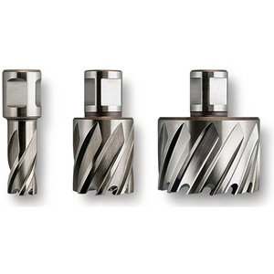 Seturi si accesorii pentru gaurit si insurubat