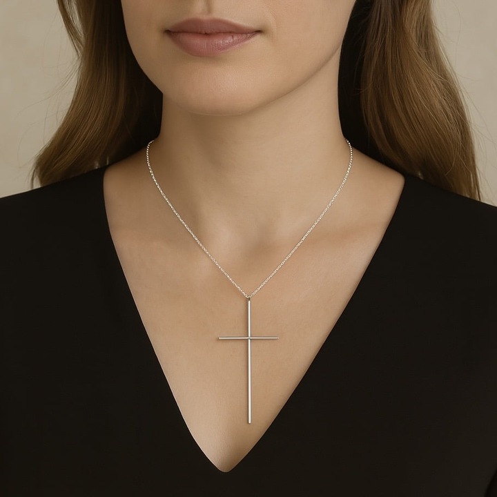 Colier Oversized Argintiu Cu Pandantiv Cruce