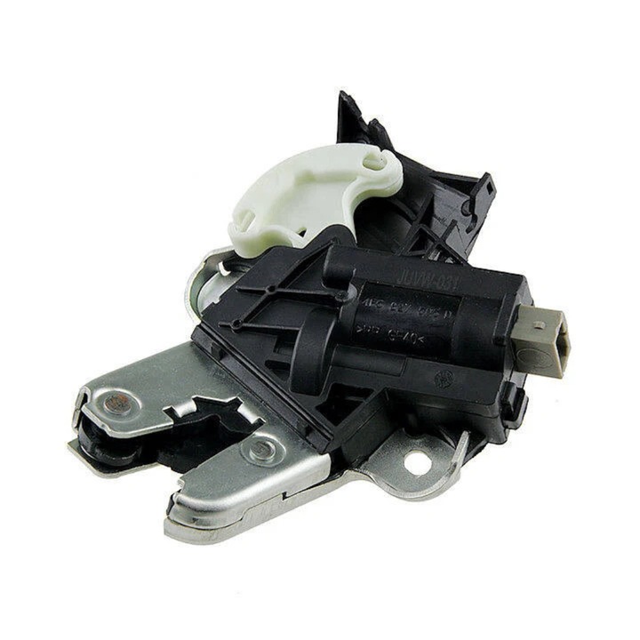 Csomagtérzár VW PASSAT B6 B7 AUDI A4 A5 A6 C6 A8 D3 SEDAN