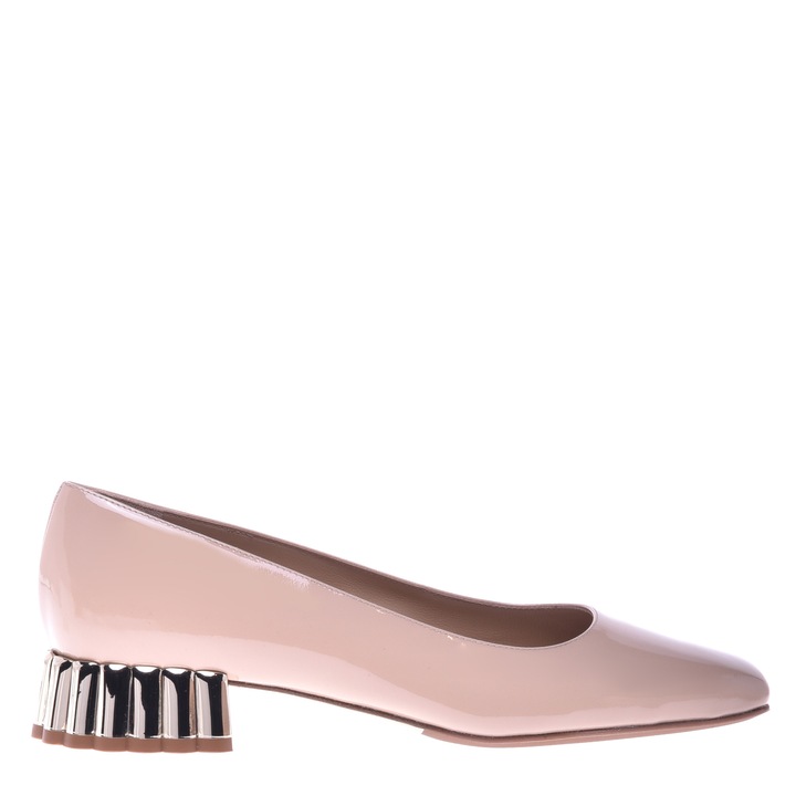 Baldinini, Pantofi din piele lacuita cu varf patrat si toc masiv, Crem