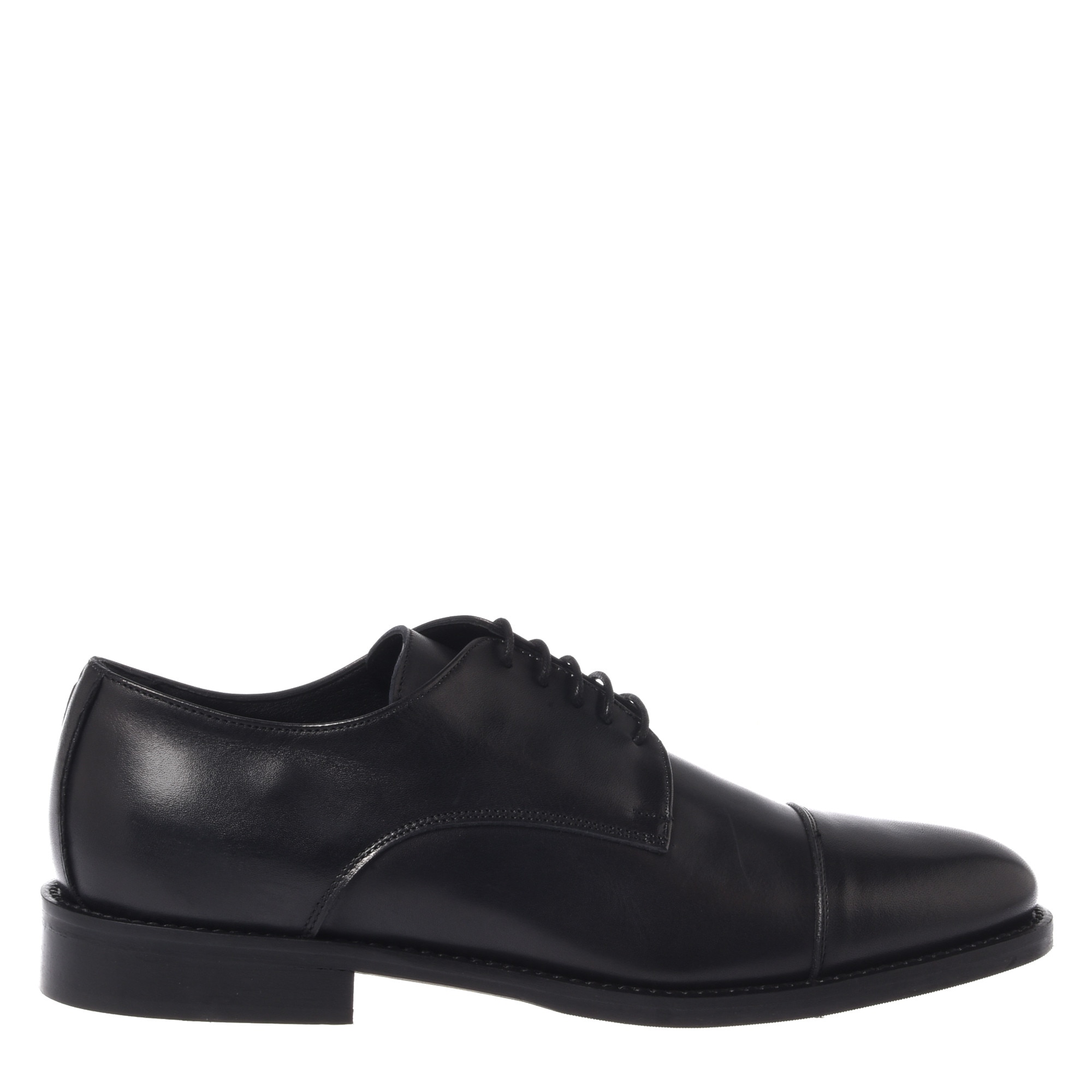 Baldinini, Pantofi din piele cu aplicatie cap-toe, Negru, 44