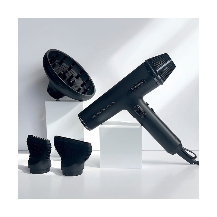 Uscător de păr HH Simonsen NANO ION, 380 g, design ergonomic, 4 setări de viteză, 4 niveluri de temperatură