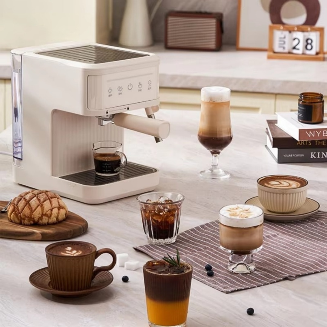 Espressor semiautomat de casa, 800W, 20 bar, italian, Functie Mentinere la Cald, Filtru Lavabil, Placa de Incalzire, aburi, Alb