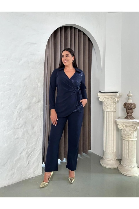 Compleu elegant, Bleumarin