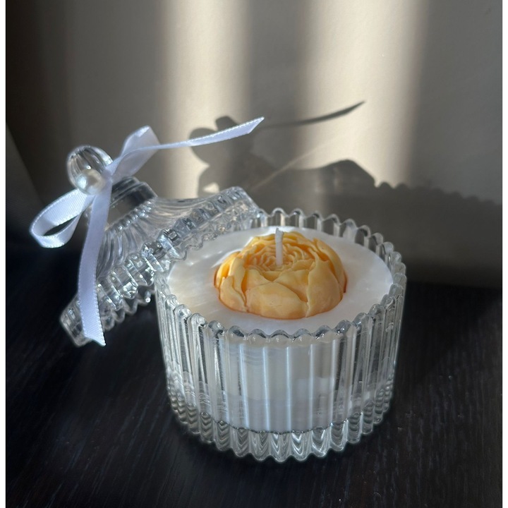 Lumanare parfumata, Crystal Peony, CandlyON, Marturii, nunta, botez, orhidee, handmade, ceara naturala, arde 15h, 70 g