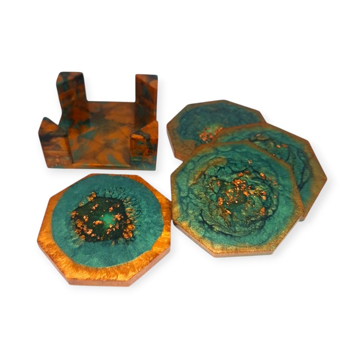 Set suporturi pahare din rasina, handmade, verde-auriu, 4 buc + suport, 9 x 9 cm, cadou pentru casa
