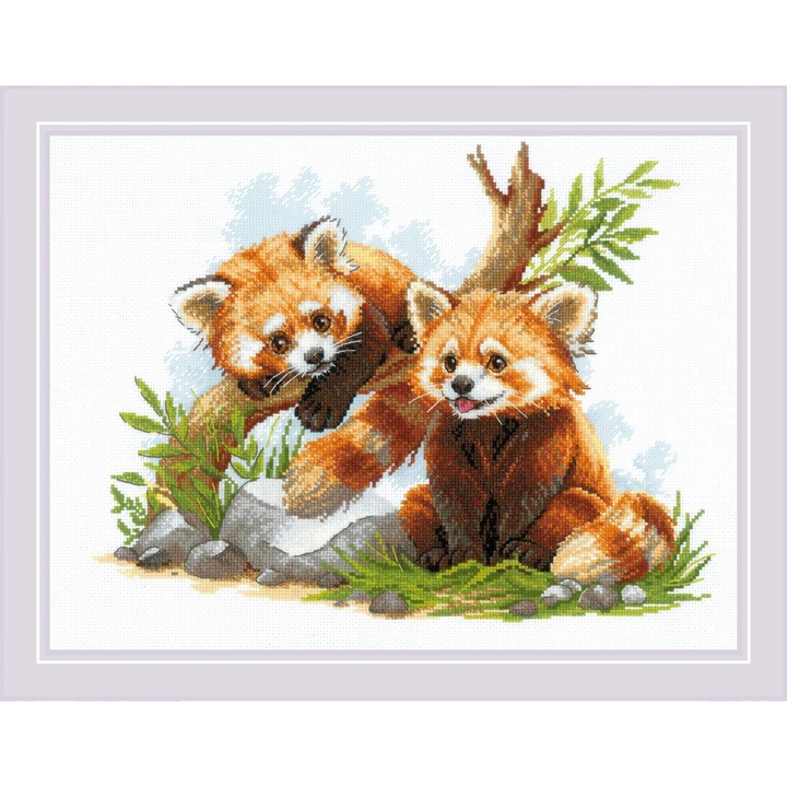 Комплект за бродерия с кръстат бод Riolis 2257 - Червени панди 40x30 см