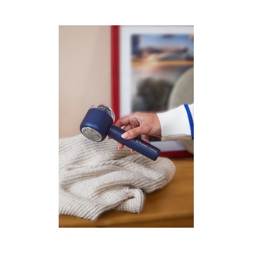 Aparat de curățat scame Russell Hobbs Revive, fără fir, design compact, alb