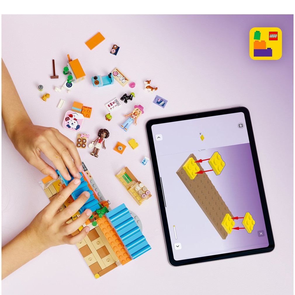 LEGO® Friends - Brutarie cu bunatati pentru caini 42677, 278 piese