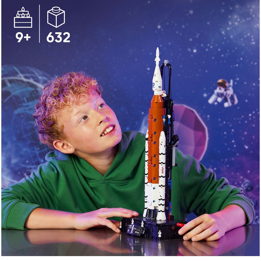 LEGO® Technic - Racheta Sistemului de lansare spatiala NASA