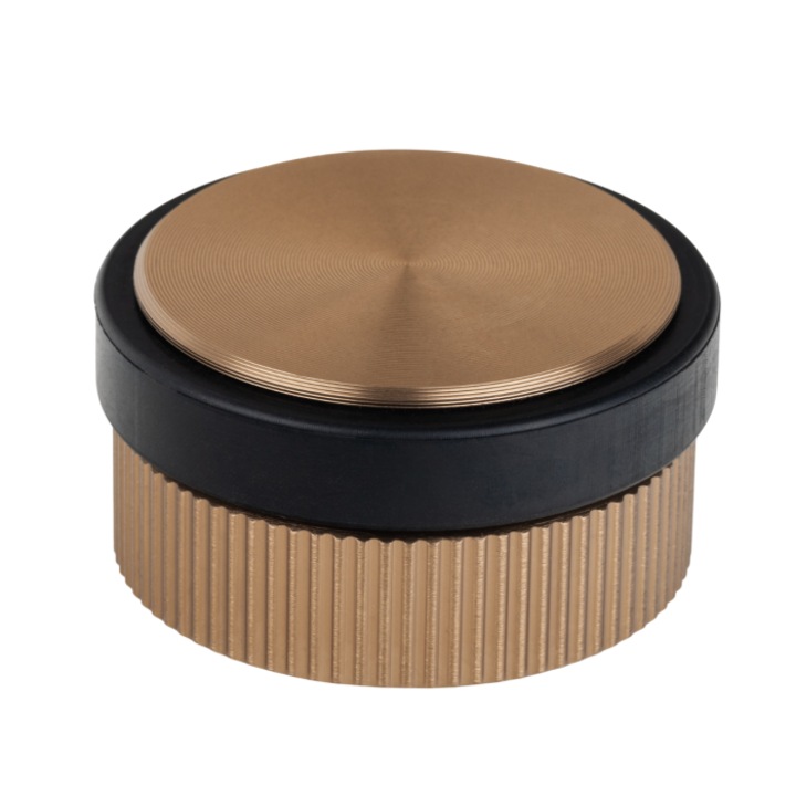 Opritor pentru usa Brooklyn, finisaj alama cava periata, 62x33 mm