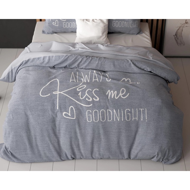 Sleeptime Kiss Me Blue ágyneműhuzat garnitúra, 3 részes, paplanhuzat 200x220 cm, 2 párnahuzat 60x70 cm, 100% mikroszálas, kék