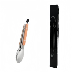 Polonice, linguri si clesti de bucatarie