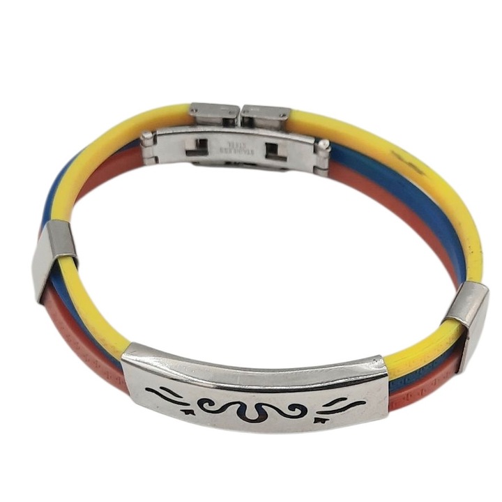 Bratara din silicon tricolor cu ornamente si incuietoare din Inox 20 cm lungime Dominica
