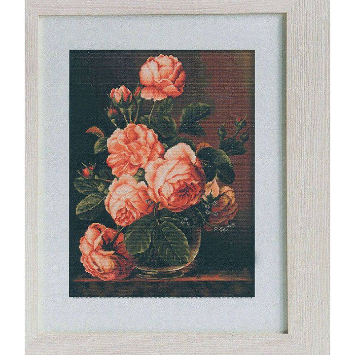 Luca-S B488 keresztszemes hímzőkészlet, "Váza rózsákkal", elefántcsont, 34x43cm