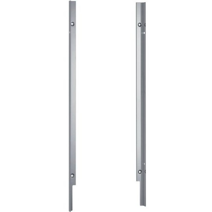 Benzi decorative BOSCH SGZ0BI02 - 17007741, L62.15cm, l2.3cm, H2.3cm, G0.20kg, Pentru acoperirea golurilor dintre masina de spalat vase si peretii laterali ai mobilei