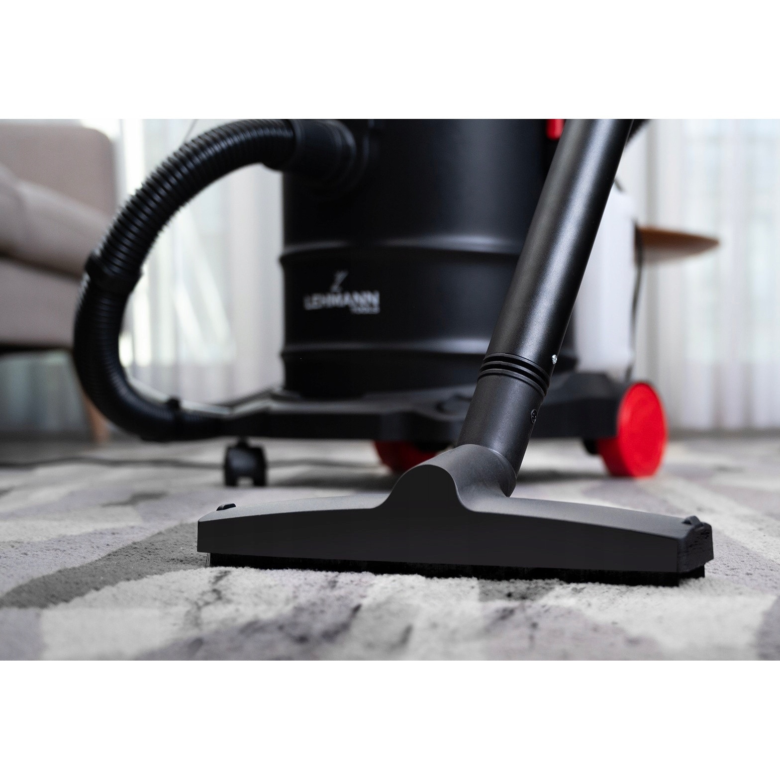 Aspirator de curățare Lehmann UltraWash, 2000W, 3L detergent, 20L apă, set 6 duze, 38x33x49cm