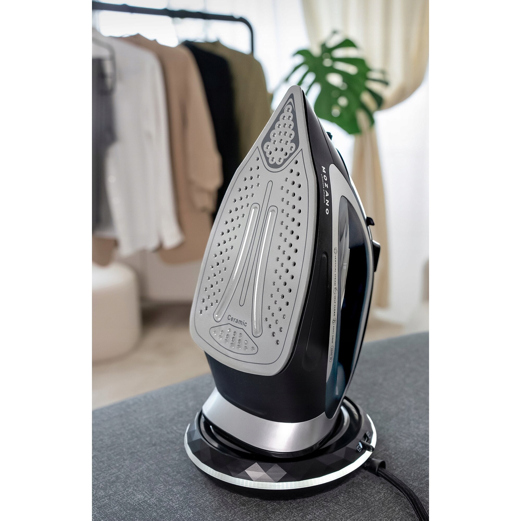 Fier de calcat fara fir Mozano Ultimate Smooth 2600W, ceramica, abur 25g/min, auto-curatare, 33x16x12cm