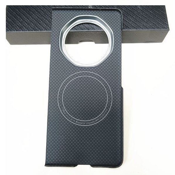 Husa de protectie Premium Tip Kevlar (fibra aramida) pentru Honor Magic V5 – Magnetica, Ultra-Slim, Anti-Alunecare, Protectie la Socuri, Negru carbon