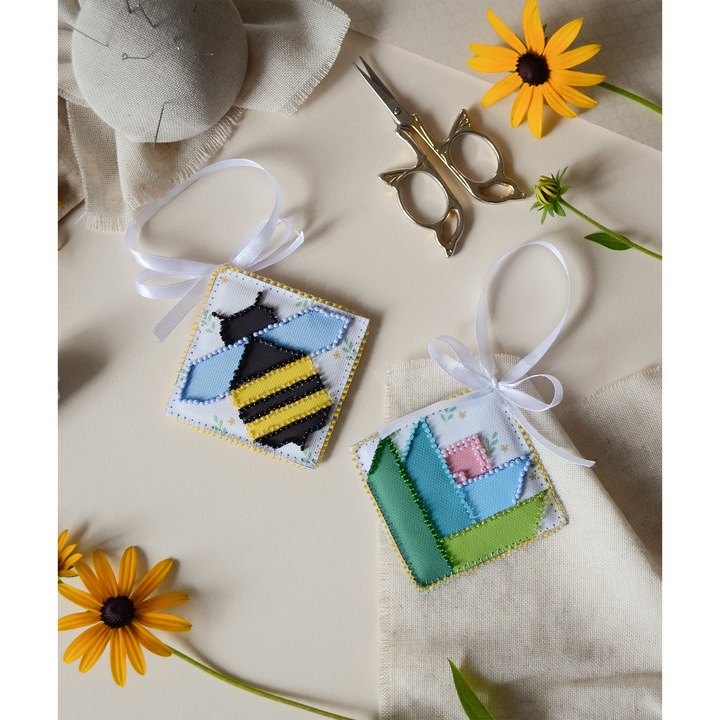 Комплект за бродиране с мъниста Abris Art "Сладък мед" 13.2x6.6см