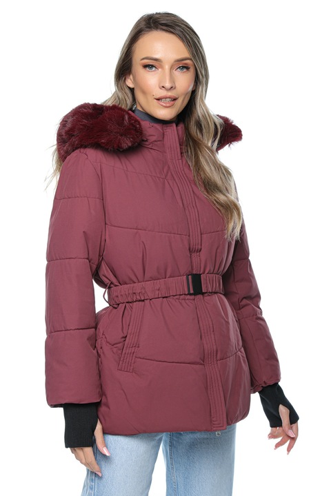 Geaca dama 602, Visiniu