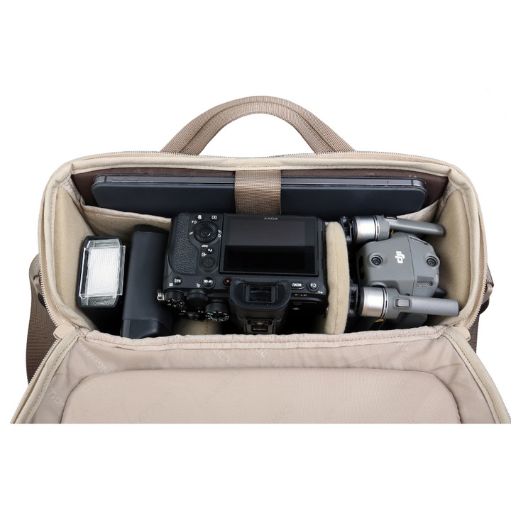 Geanta foto-video Vanguard Veo Range 32M BG, culoare bej, dimensiuni 32x12x12cm