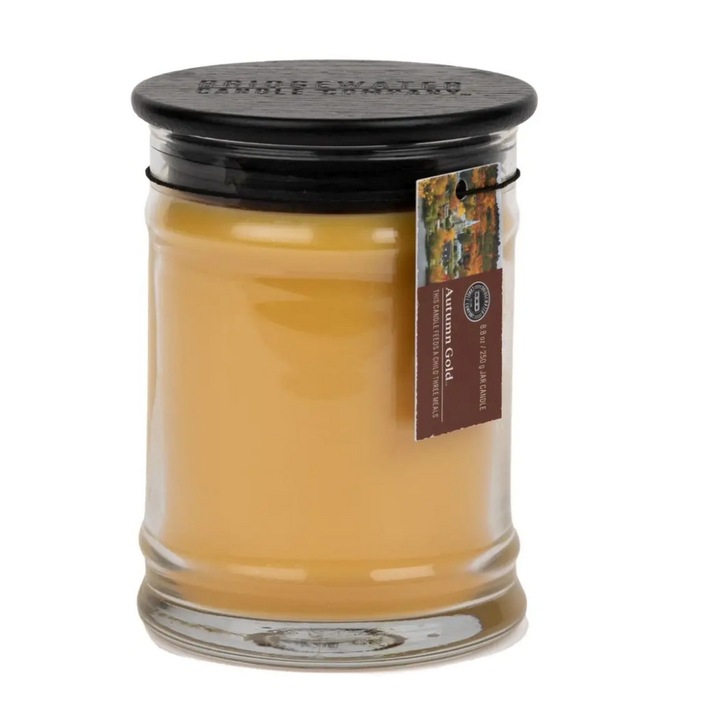 Ароматна свещ, Bridgewater Candle Autumn Gold, 250g, аромати на ябълка, кардамон, основа от сандалово дърво