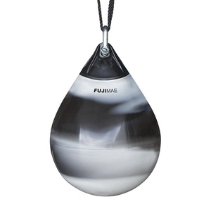 Боксови чували