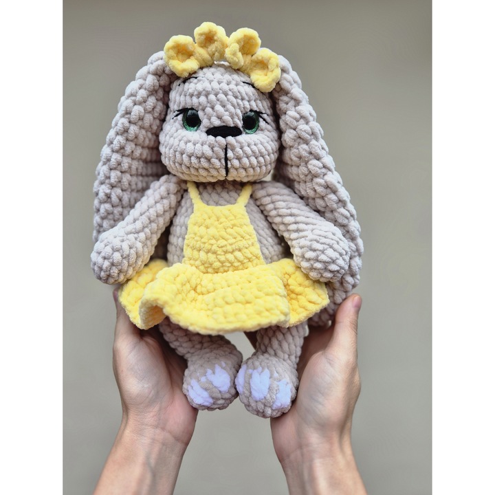 Iepuraș croșetat din plus, handmade, bej/galben, 32cm