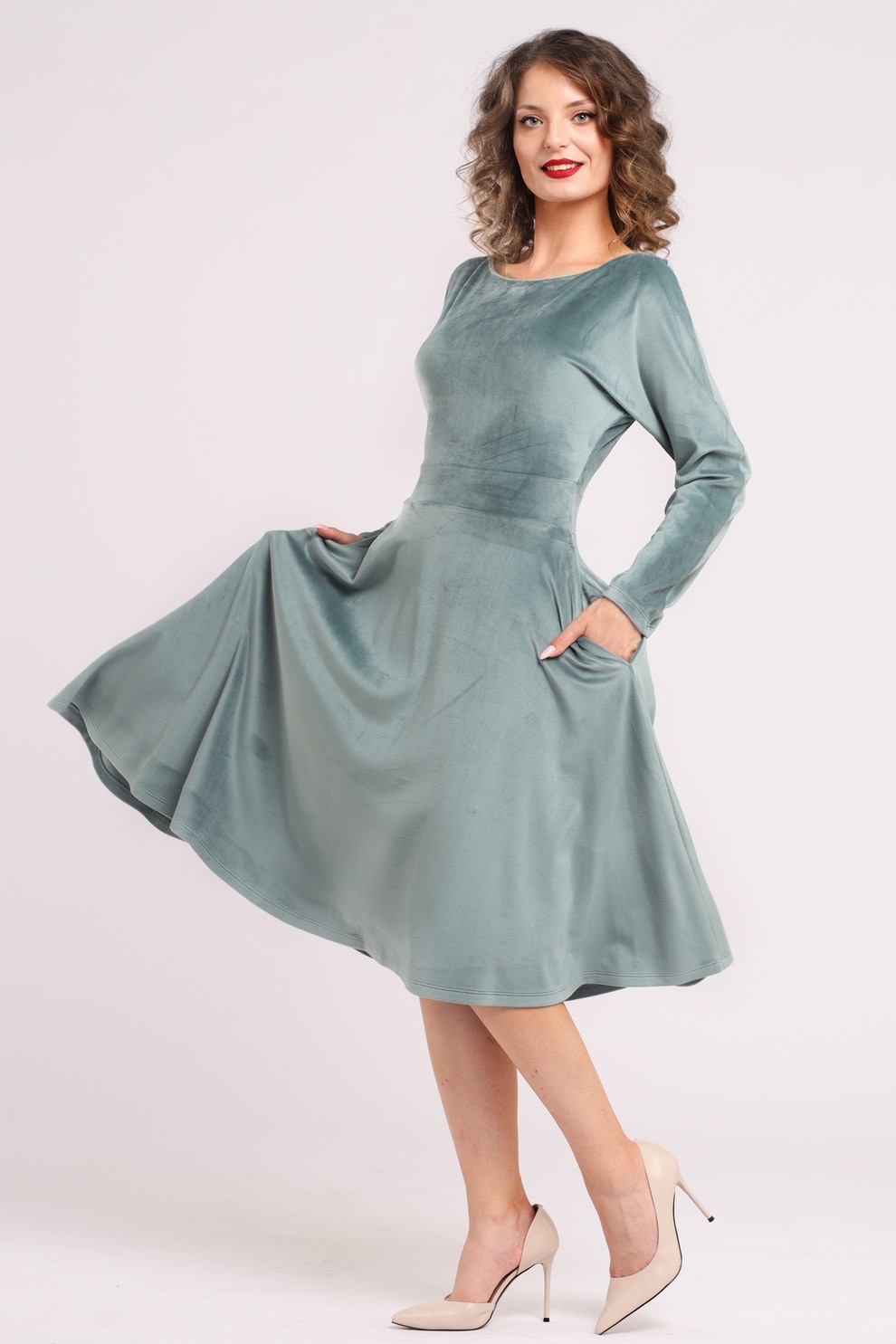 Camissi, Rochie midi cu aspect de catifea, croiala evazata si buzunare laterale, Gri cenusiu, L-XL
