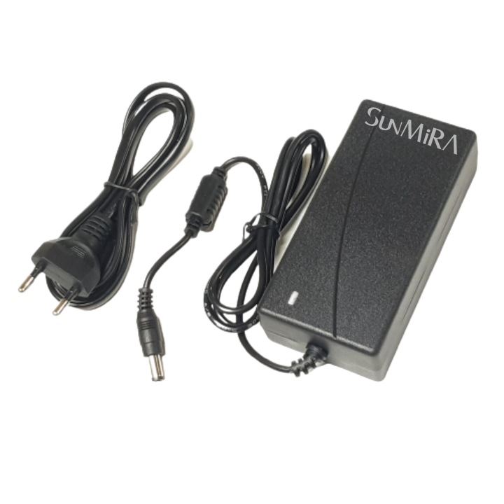 Зарядно устройство 42V 2A SunMira за електрически тротинетки и велосипеди с 36V батерия, 5.5x2.1mm конектор, черно