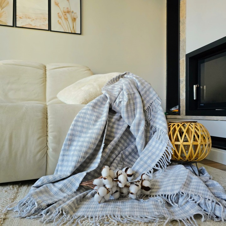 Patura Kotonia Home - Sarra pentru pat dublu, dimensiunea 180x230 cm, bleu cu ciucuri