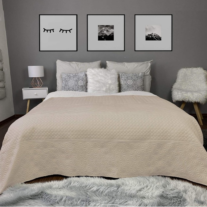 Cuvertura de pat sau canapea reversibila HOMELEVEL, 200 x 220 cm, matlasata, cu doua fete, poliester, Bej
